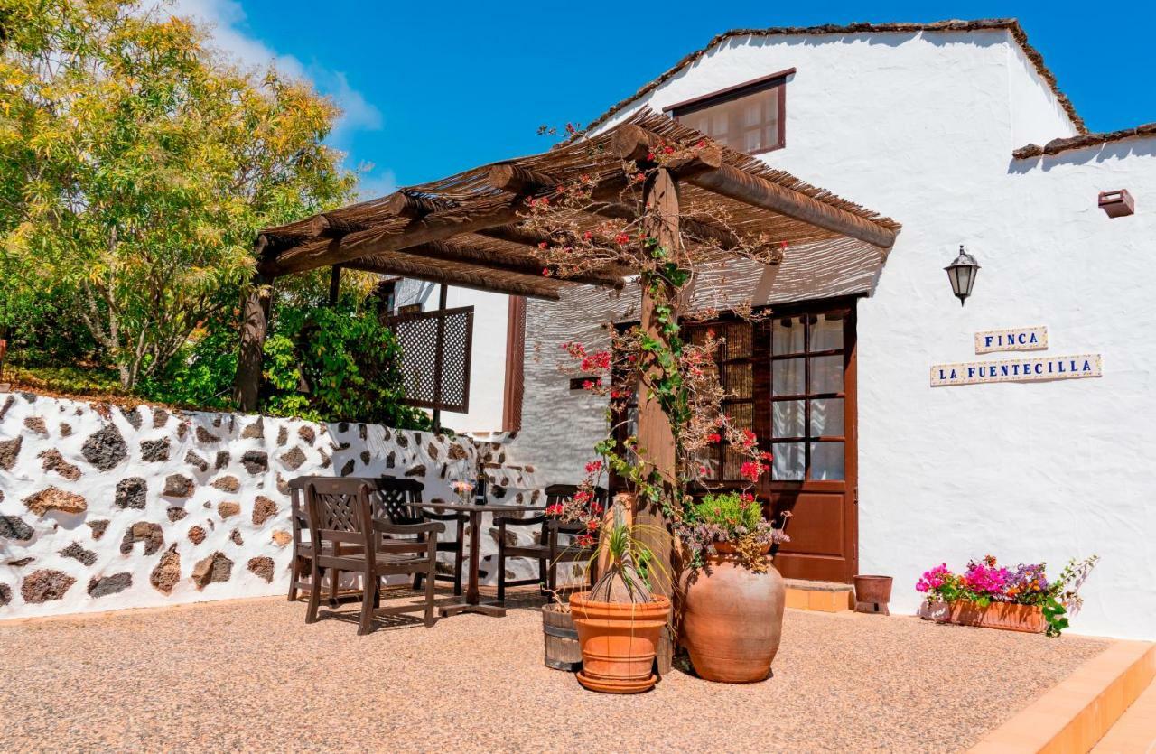 Finca La Fuentecilla Haria Exterior photo